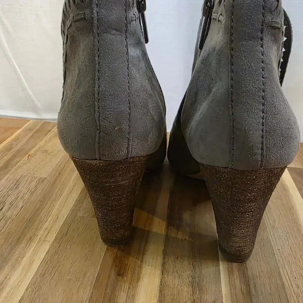 Vince Camuto Reeista Gray Suede Almond Toe Ankle Booties